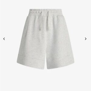 Varley Atrium High-Rise Short 4.5”